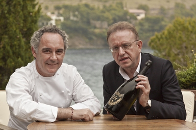 El Bulli主厨Ferran Adria（左）与唐培里侬香槟王总酿酒师Richard Geoffroy（右）