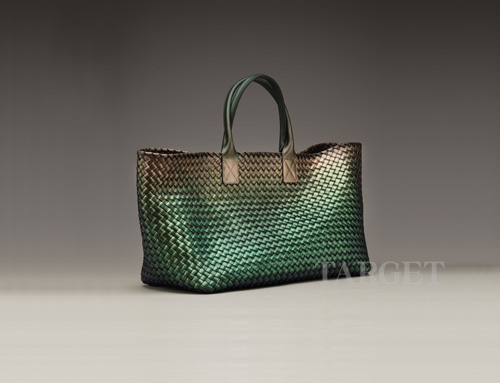 Bottega Veneta Cabat：有种低调等同奢华