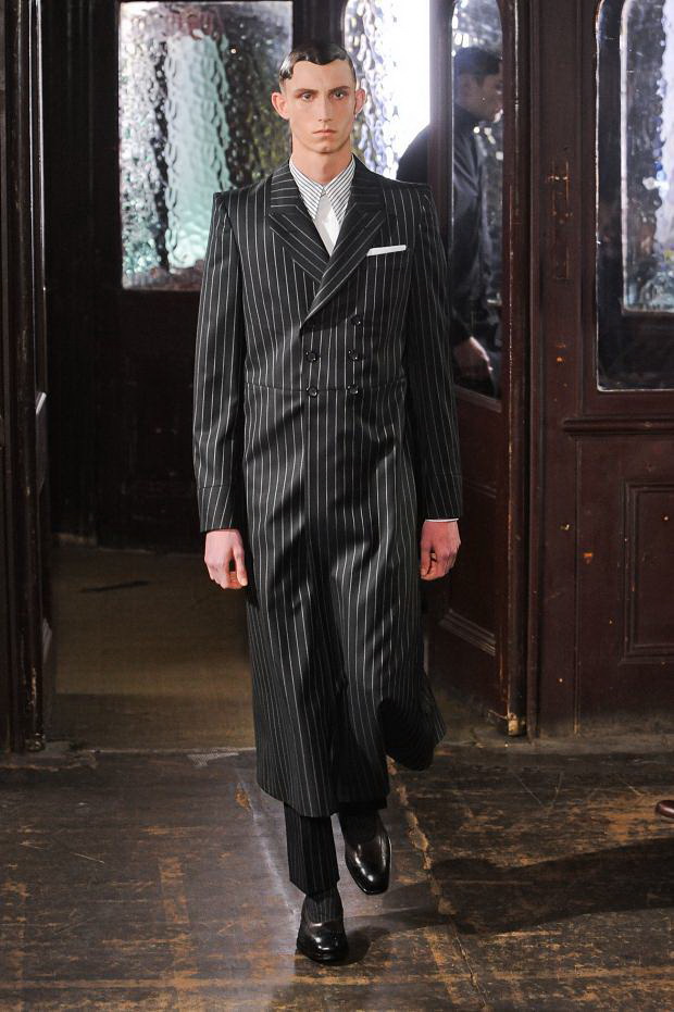 Alexander McQueen 2013秋冬伦敦男装周秀场