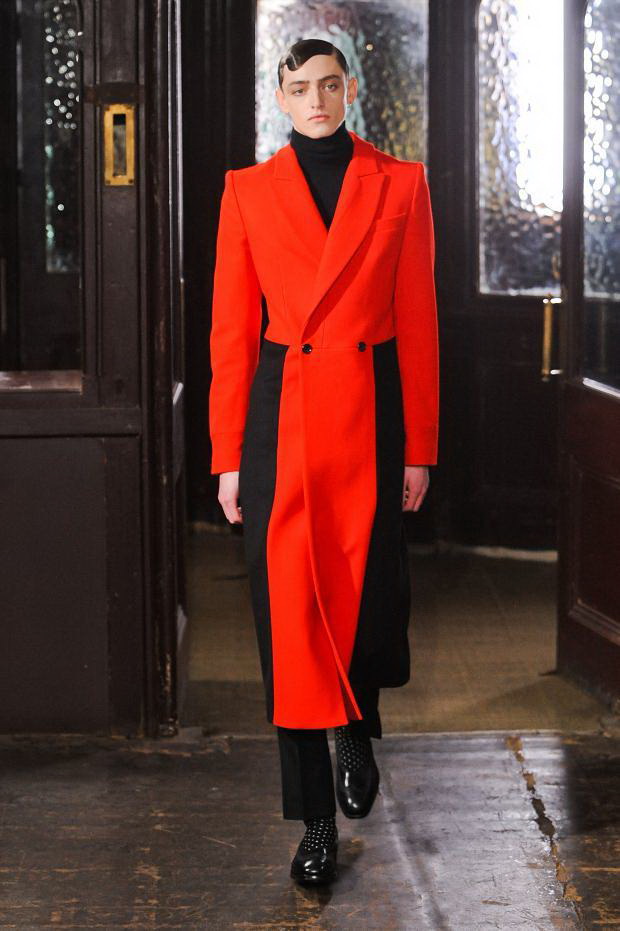 Alexander McQueen 2013秋冬伦敦男装周秀场