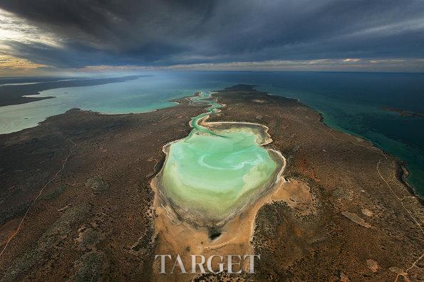 法国摄影师Yann Arthus-Bertrand诠释上帝眼中的美景