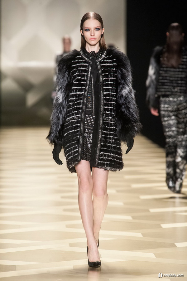 霸气外露Roberto Cavalli2013秋冬女装