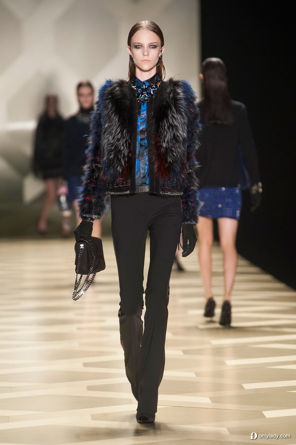 霸气外露Roberto Cavalli2013秋冬女装