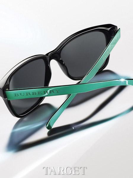 Burberry推出Spark双色调太阳眼镜