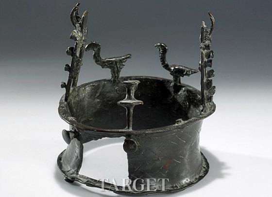 镌刻历史 铜器时代的全球最古老皇冠