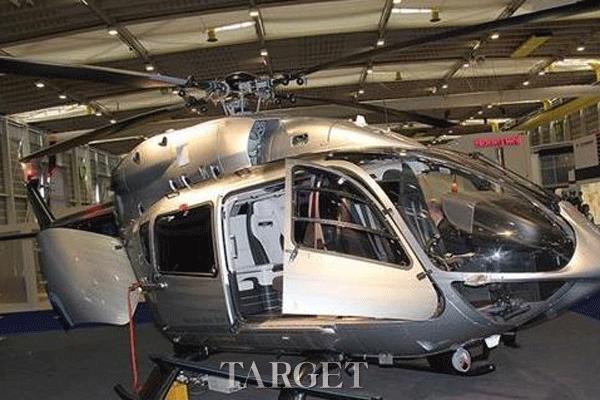 空中“S级轿车” 奔驰跨界直升机EC145