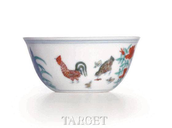 拍卖史上最贵瓷器 明成化斗彩鸡缸杯亮相苏富比