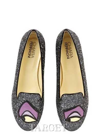 Chiara Ferragni乐福鞋：略带酷感的甜美Style
