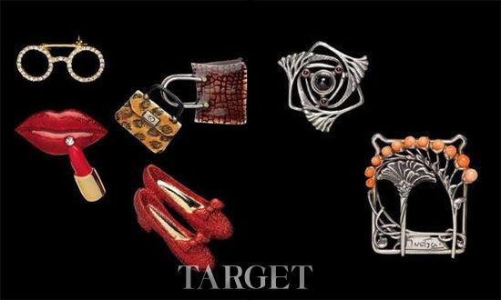 奢华气质 皇室政界的胸针外交 奢华气质 皇室政界的胸针外交