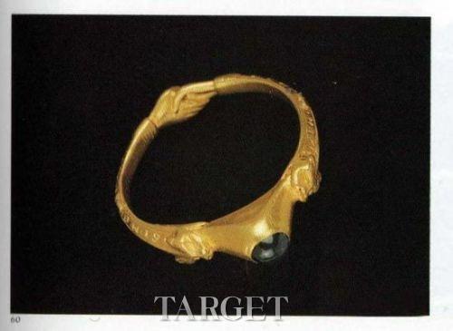 探秘世界上第一枚订婚戒指 
