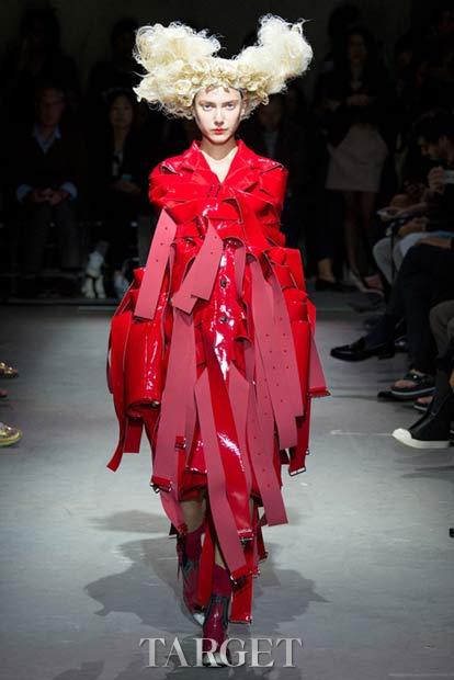 Comme des Garçons2015春夏系列：川久保玲的偏执红