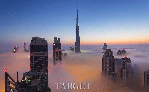 哈利法塔开放世界最高观景台 555米高空纵览美景
