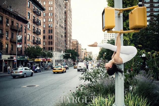 瑜伽美学 “The Urban Yoga”用身体探索城市