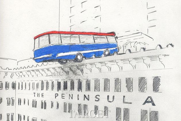 巴塞尔艺博会：古老的单层巴士在阳台摇摇欲坠