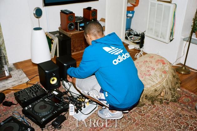 Adidas Originals x NIGO的春季“时装唱片”