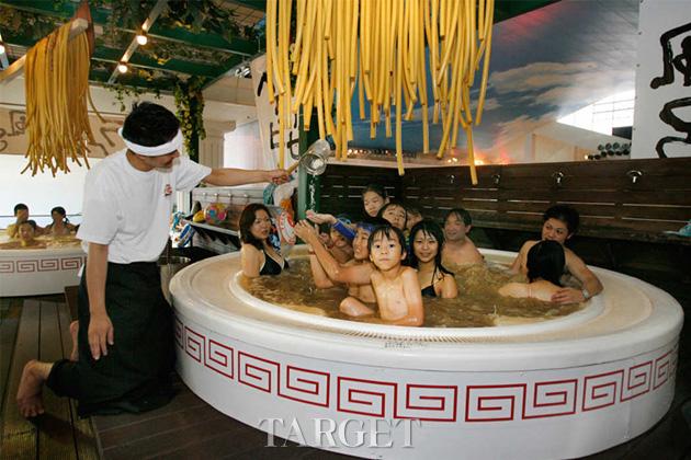 日本Hakone“拉面浴” 你敢尝试吗？