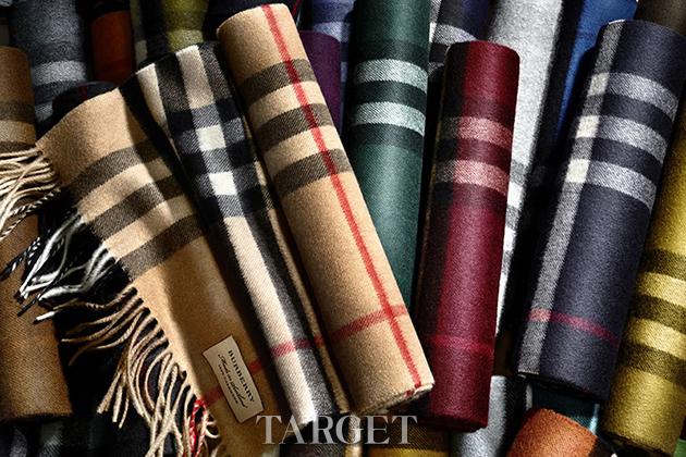 Burberry Scarf Bar 定制你的专属围巾