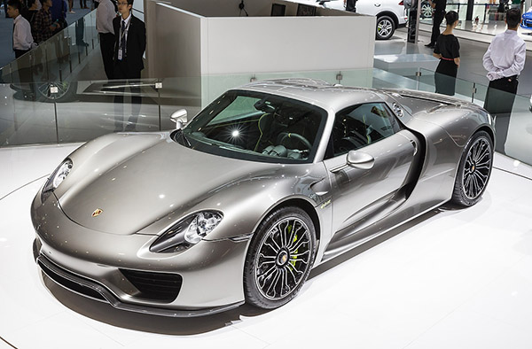 Porsche 邀您观展，来点不一样的心跳加速！