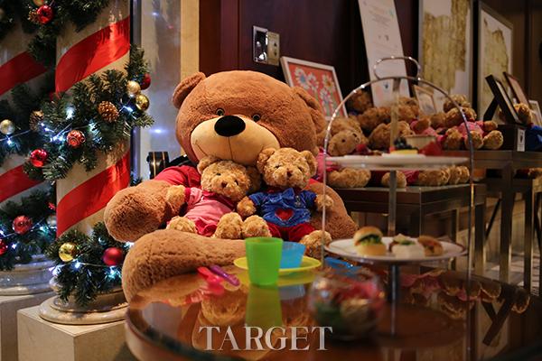 广州富力丽思卡尔顿酒店圣诞传统泰迪熊下午茶载誉归来