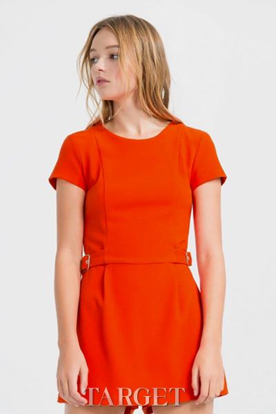 吸睛橙色裙装 给你不一样的春日穿搭