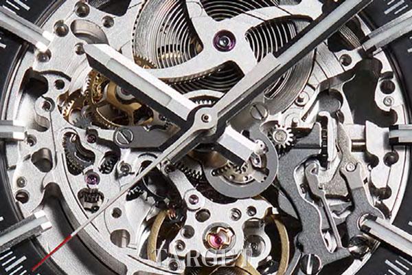 柏莱士Bell & Ross展现腕表的机械之美
