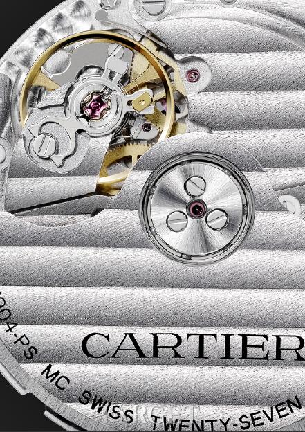 卡地亚Drive de Cartier腕表五月优雅上市
